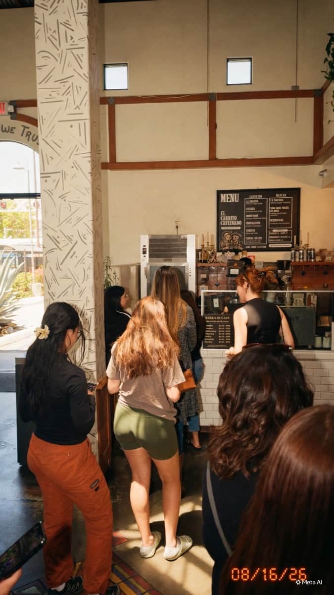 El Carrito Cafeinado storefront at Guisados Pasadena